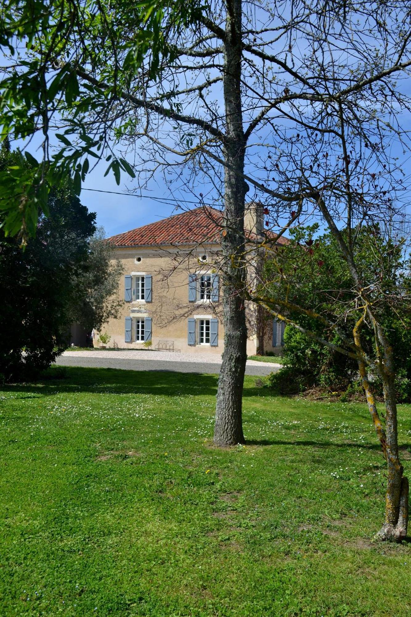Chambre D'Hote Au Domaine Terre De Chenes Saint-Paul-de-Baise Bagian luar foto